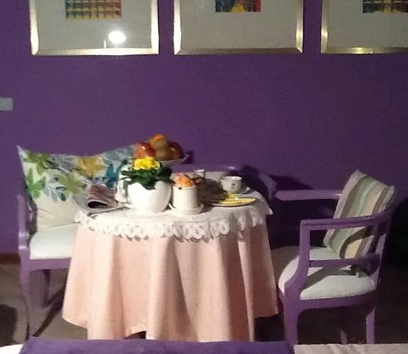 Cosi Fan Tutte Bed & Breakfast 4*